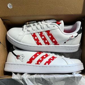 Adidas Minnie Mouse shoes